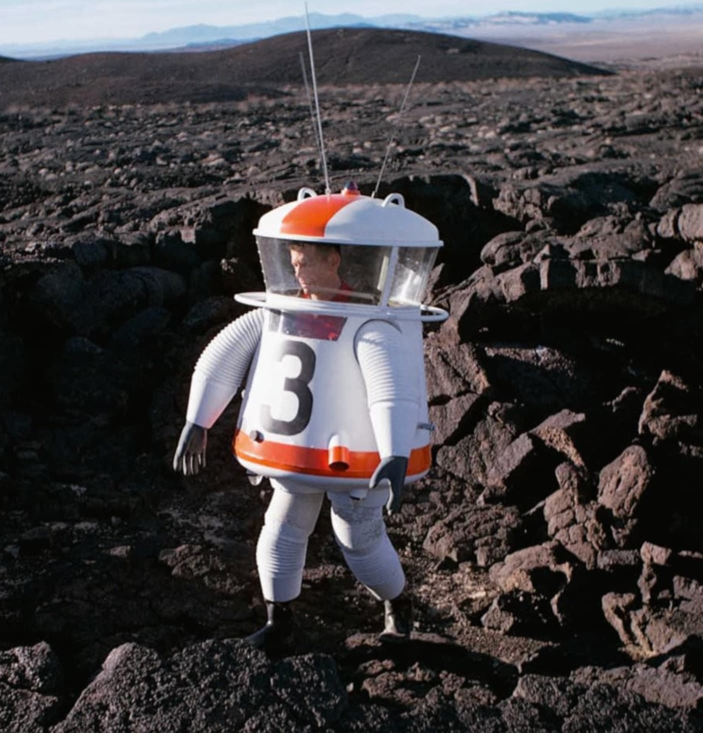 nasa prototype spacesuit - 3